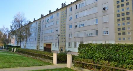 RESIDENCE HERBEVAL , DES ROSIERS - CREIL (037)