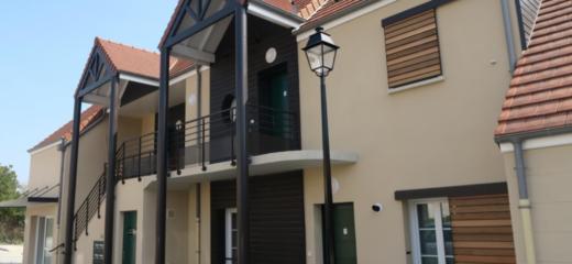 RESIDENCE GRANDE RUE A BAILLEVAL (404)