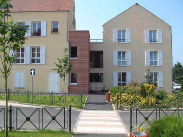 RESIDENCE LES ABORDS DU PARC - LIANCOURT (305)