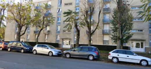 1 AU 20 RUE BLAISE PASCAL -CREIL (049-02)