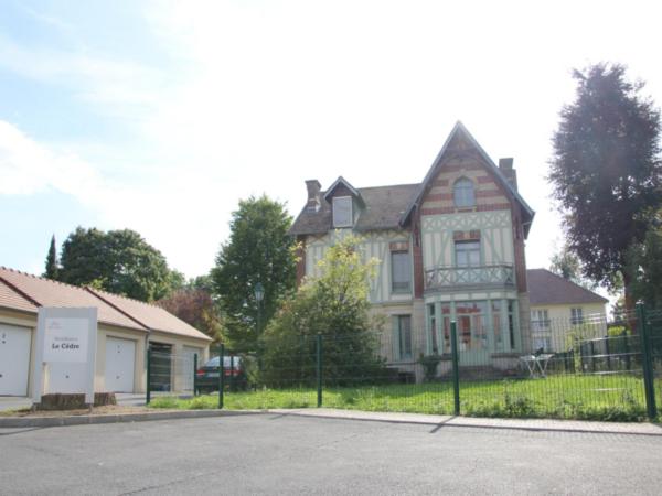 RESIDENCE DU CEDRE - ORRY LA VILLE (360)